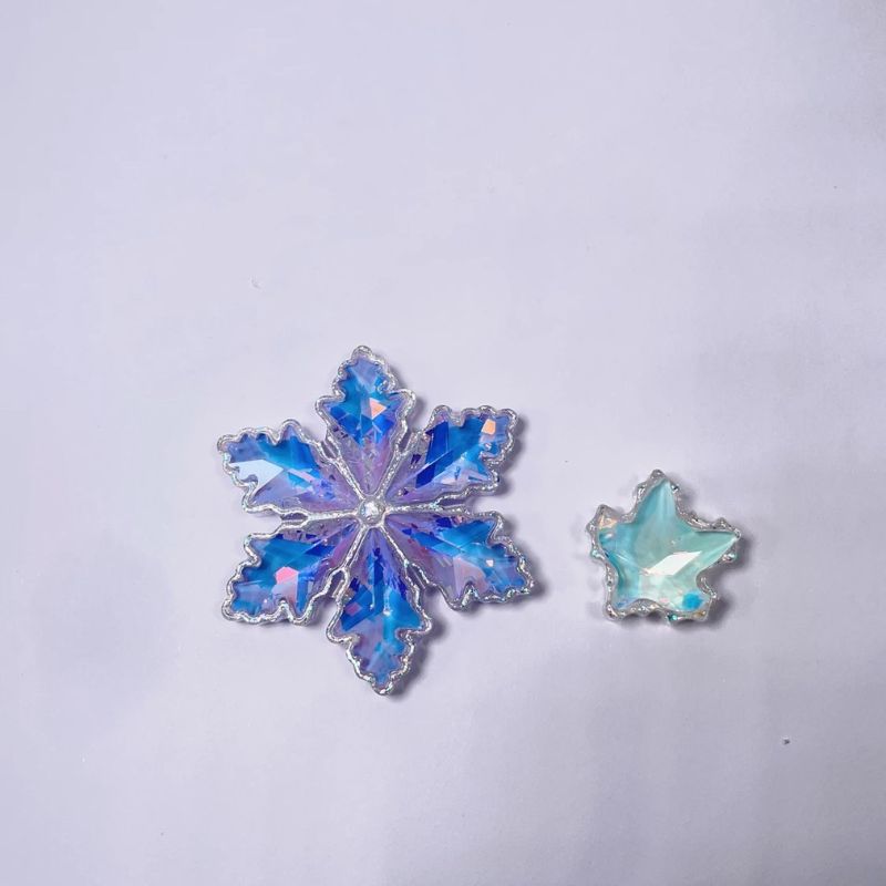 Molde de resina colgante de copo de nieve hecho a mano