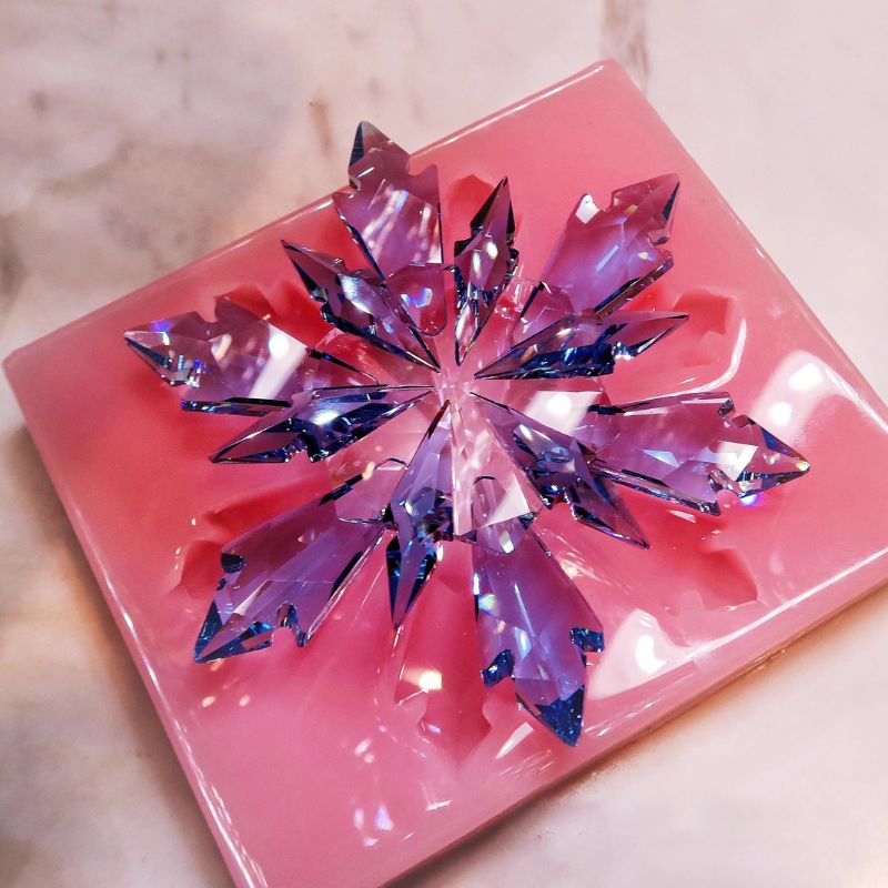 Accesorios de resina con cuentas de esmalte de colores de 100 g