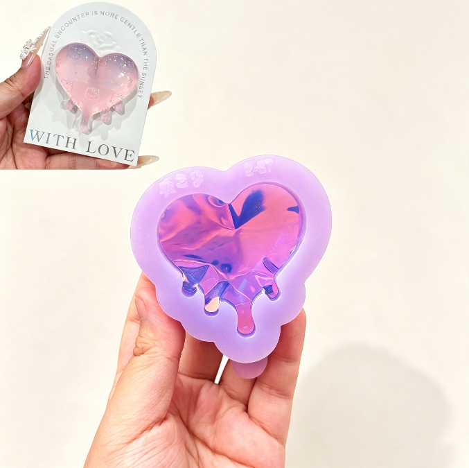 Handmade Cute Melting Heart & HK Cat Pattern Pendant Resin Mold