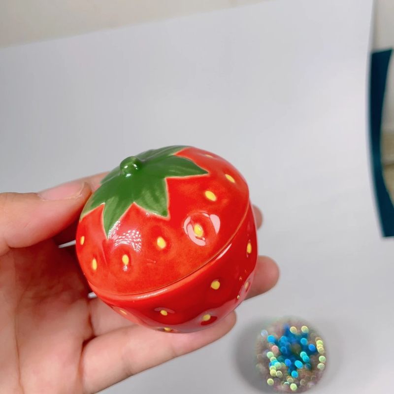 Handmade Diamond Strawberry Storage Jar Resin Mold