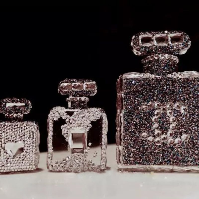 Handmade 3pcs Diamond Perfume Bottle Ornament Resin Molds – IntoResin