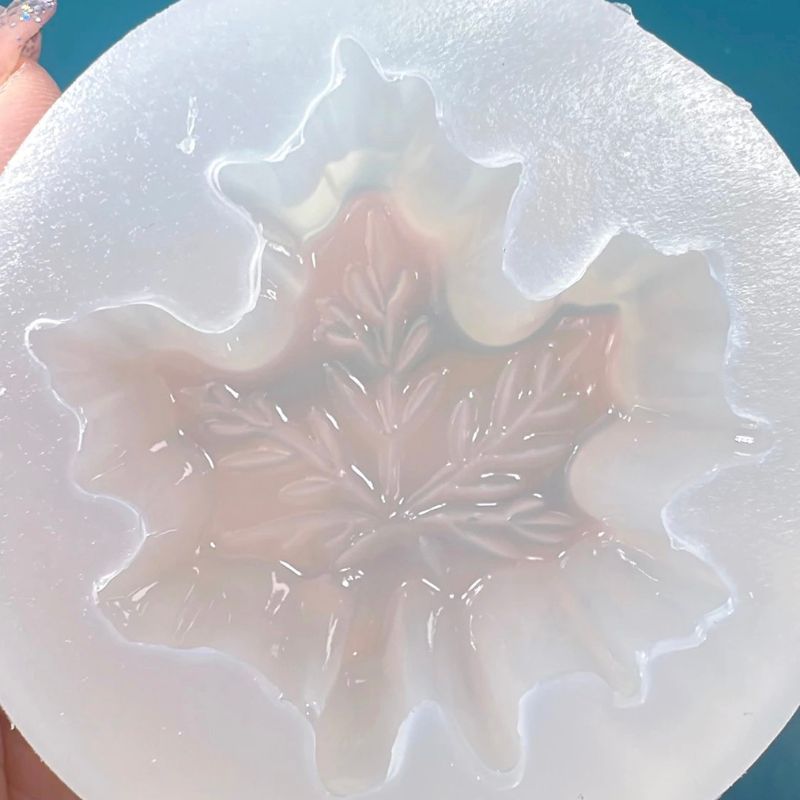Handmade Crystal Maple Leaf Ornament Resin Mold