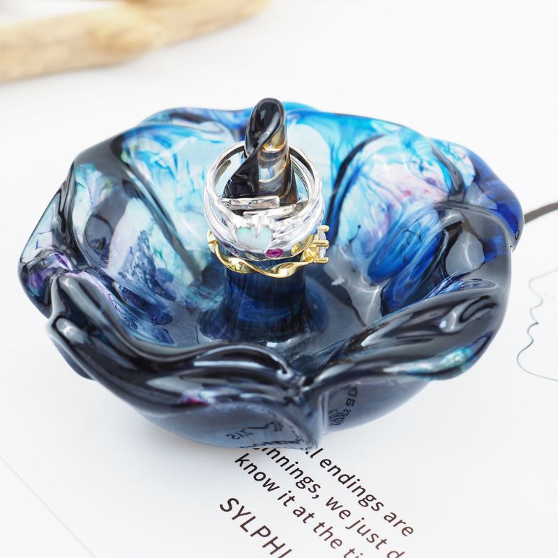 Molde de resina para porta anillos con forma de rosa