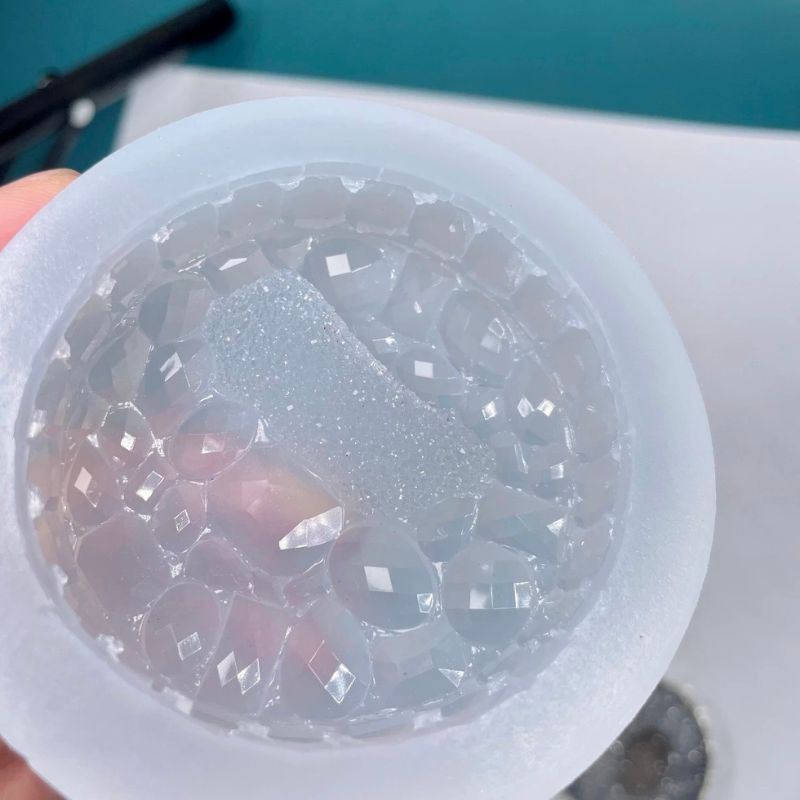 Molde de resina para colgante de racimo de diamantes hecho a mano