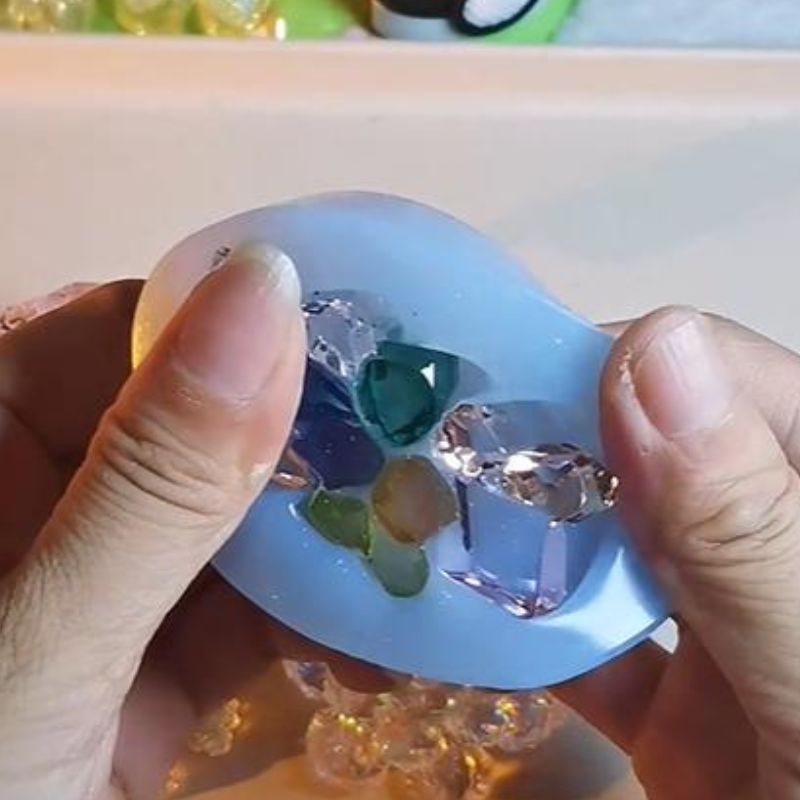 Handmade Ultra Bright Cluster Crystal Ornament Resin Molds
