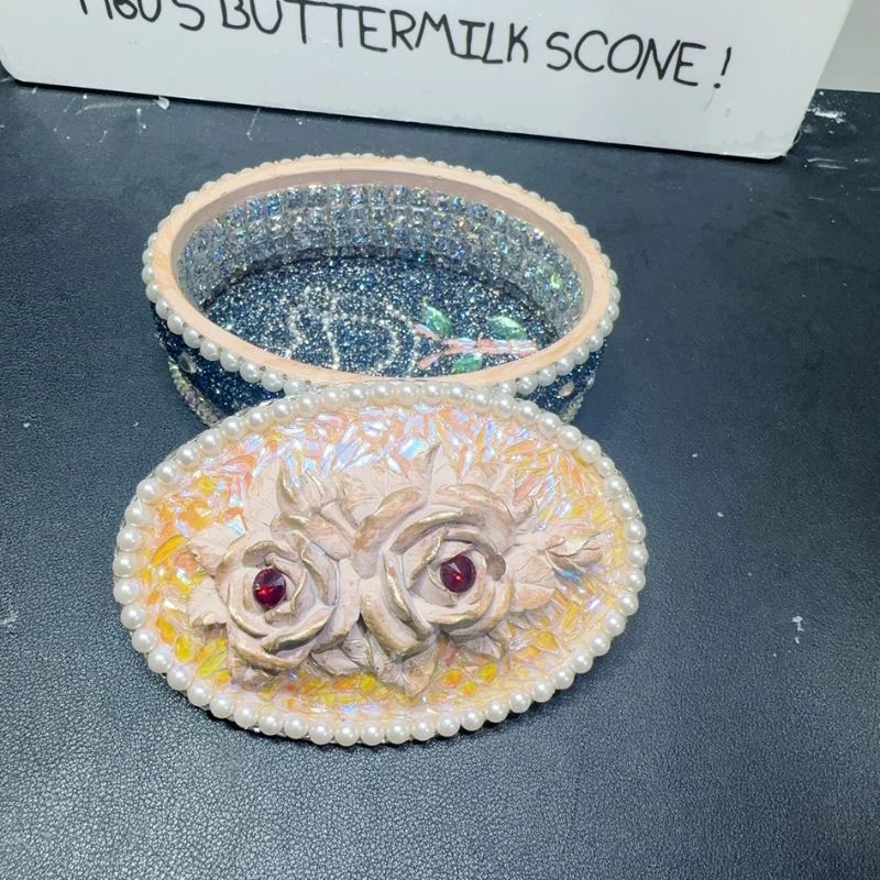 Handmade Diamond Rose Flower Storage Box Resin Mold