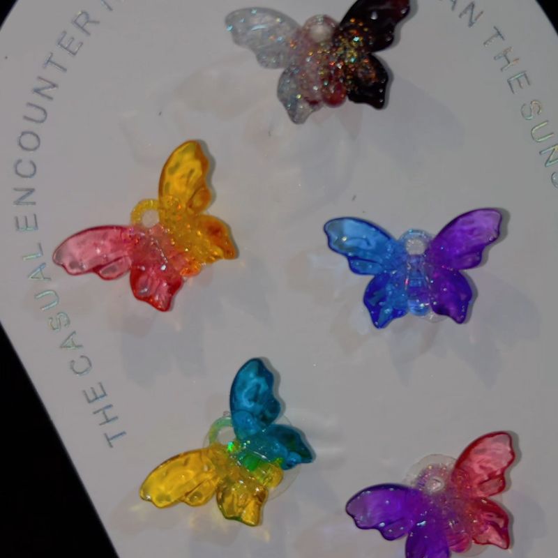 Mini mariposas con ondas de agua hechas a mano, con agujero, moldes de resina para colgantes de joyería