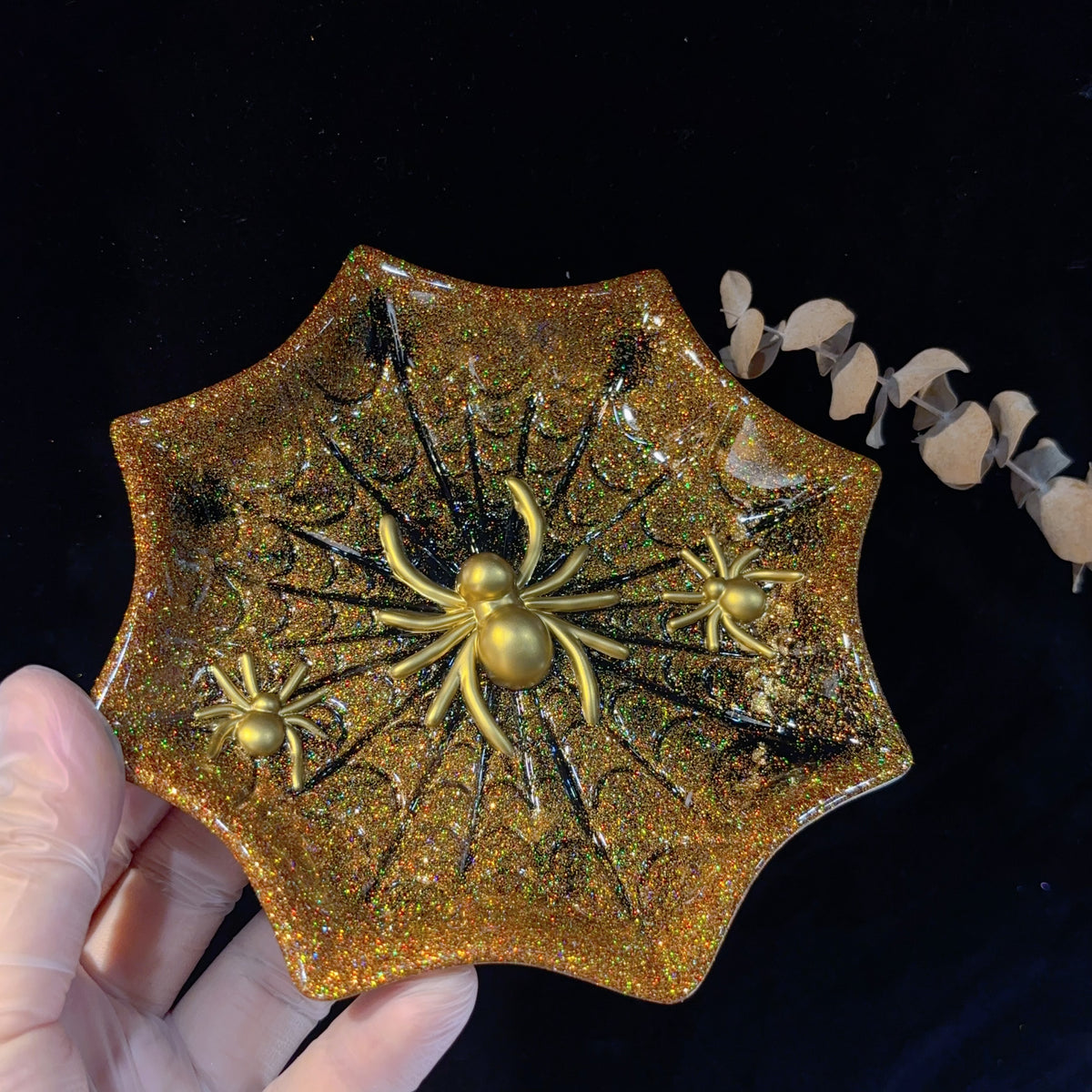 Handmade Spider Web Storage Tray Decorative Figurine Resin Mold