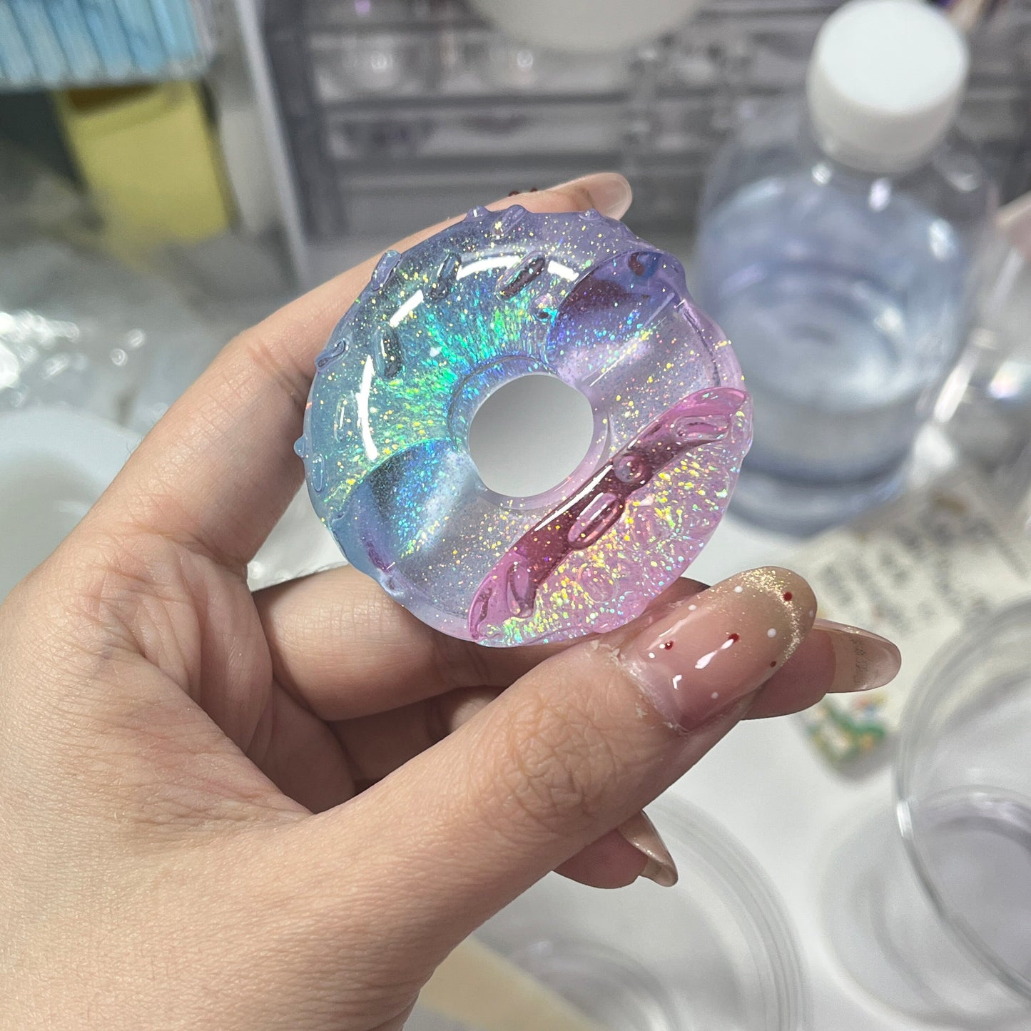 Handmade Donut-Shaped Phone Stand Ornament Resin Mold