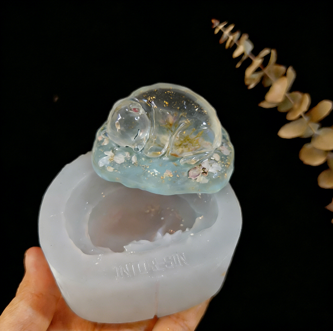 Handmade Cute Hibernating Polar Bear Ornament Resin Mold