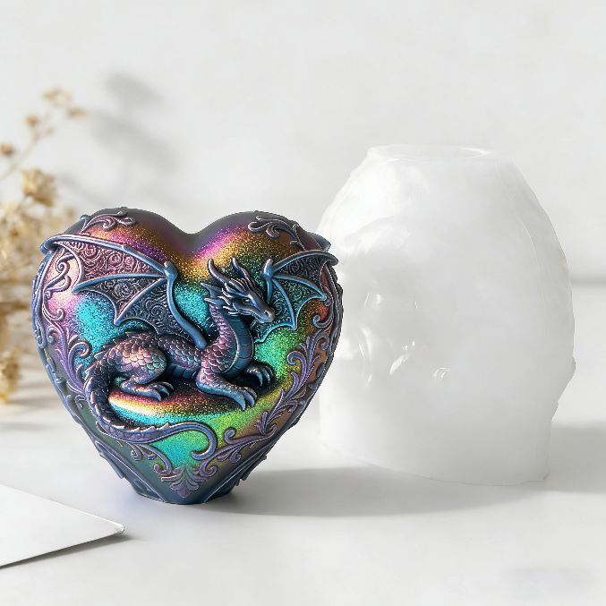 Heart-Shaped Flying Dragon Ornament Resin Mold