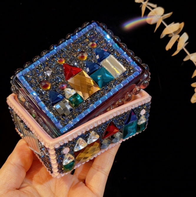 Handmade Diamond Rectangular Castle Diamond Storage Resin Mold