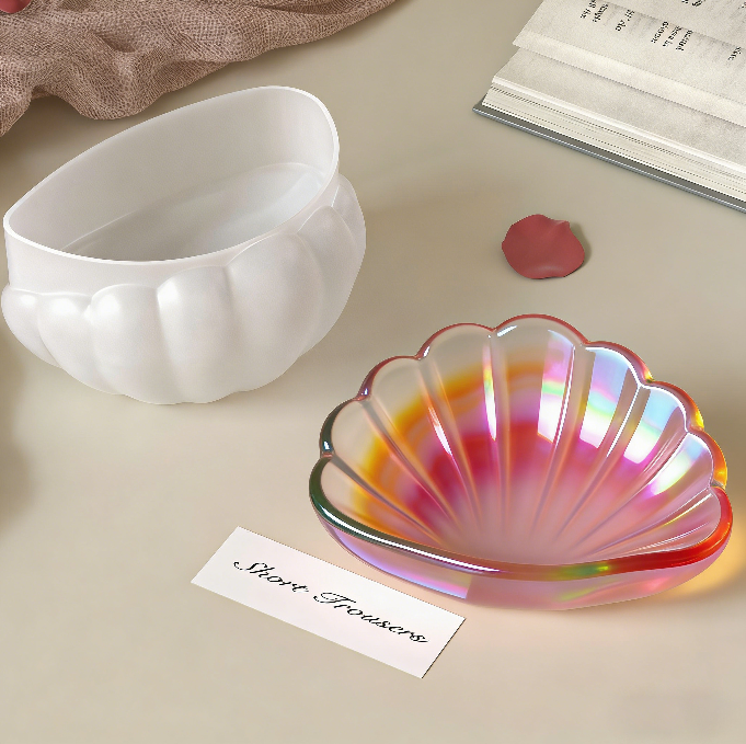 Shell-Shaped Heart Storage Tray Resin Mold