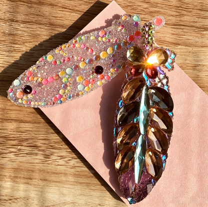 Handmade Diamond Feather-Shaped Hanging Ornament Resin Mold