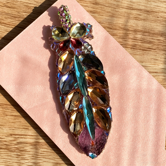 Handmade Diamond Feather-Shaped Hanging Ornament Resin Mold