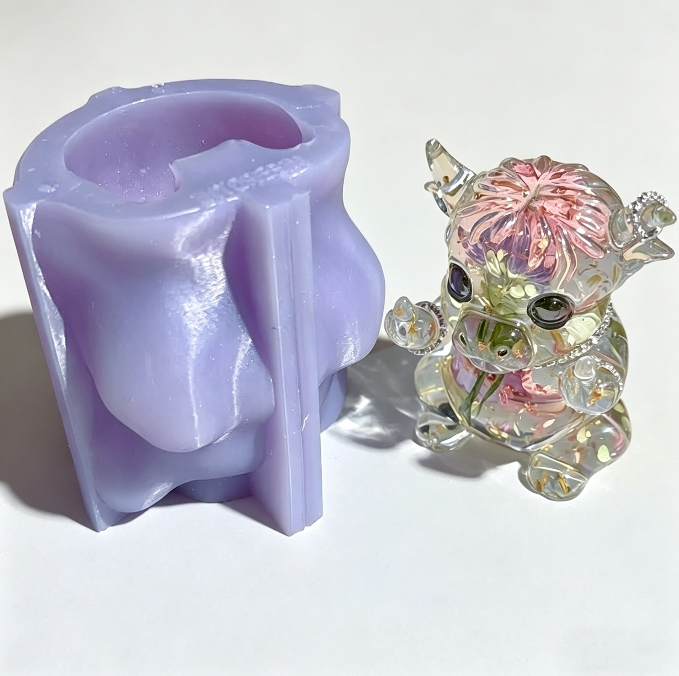 Handmade Shiny Cheeky Yak Ornament Resin Mold