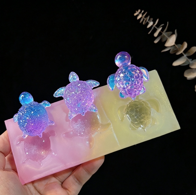 Handmade 3pcs Diamond Turtle Resin Mold