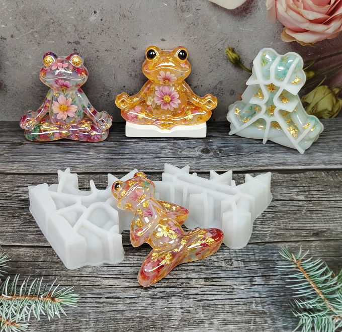 Yoga Frog Ornament Resin Mold