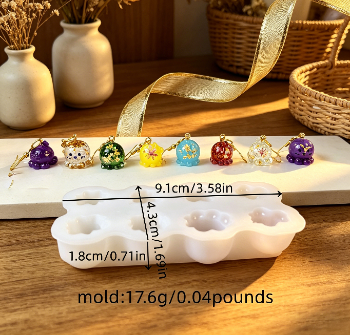 8-in-1 Cute Little Octopus Keychain Resin Mold