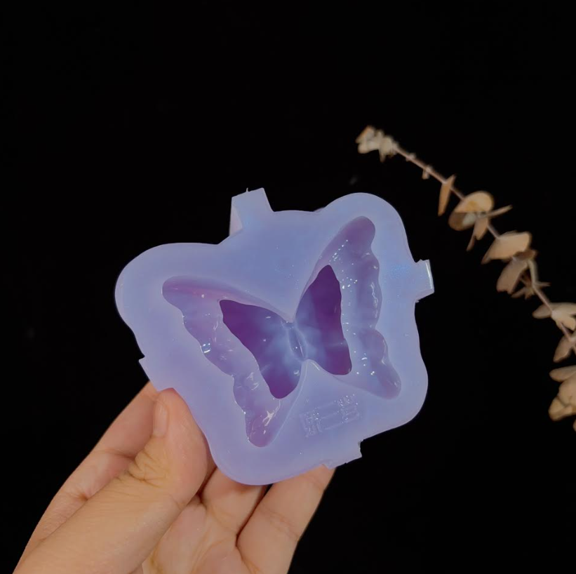 Handmade Double-Layer Water Ripple Butterfly Ornament Resin Mold