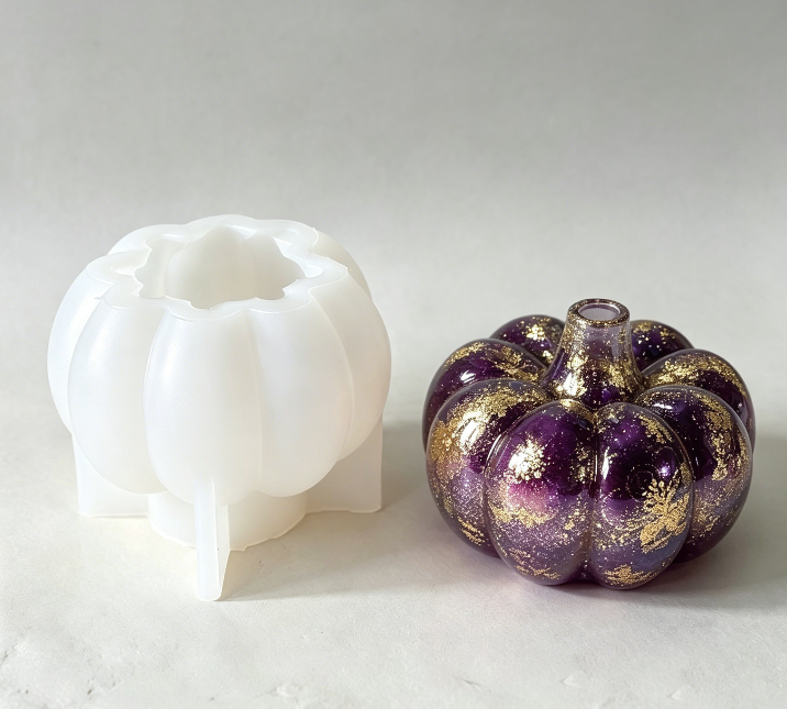 Pumpkin-Shaped Vase Resin Mold