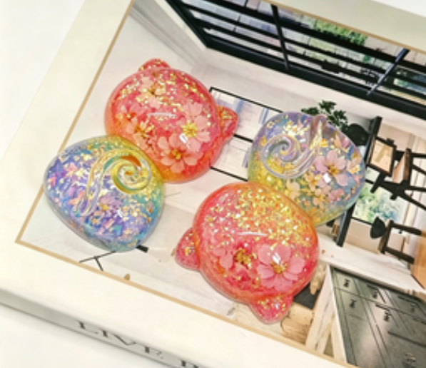 Handmade Cute Cat Back View Ornament Resin Mold