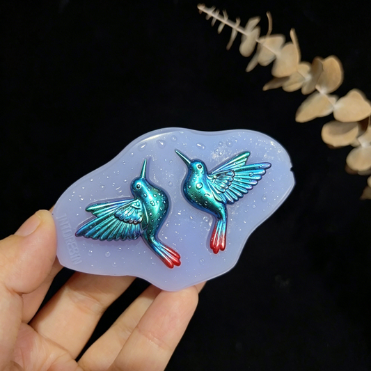 Handmade Mini Hummingbird Earring & Necklace Pendant Resin Mold