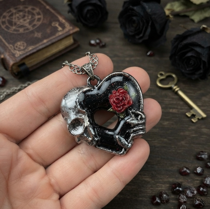 Handmade Skeleton Handheld Rose Hollow Heart Pendant Resin Mold