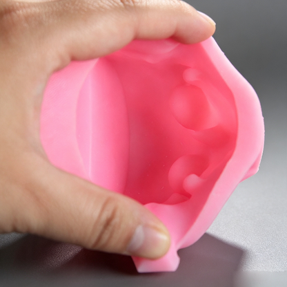 Skull Phone Stand Figurine Resin Mold