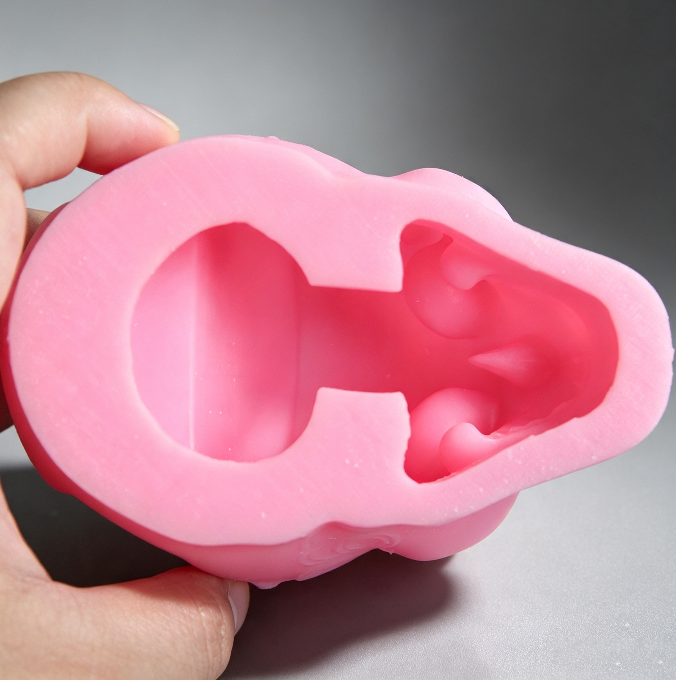 Skull Phone Stand Figurine Resin Mold