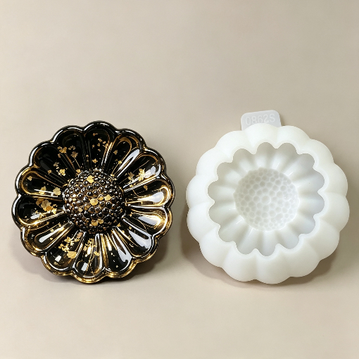 Daisy-Shaped Storage Tray Resin Mold