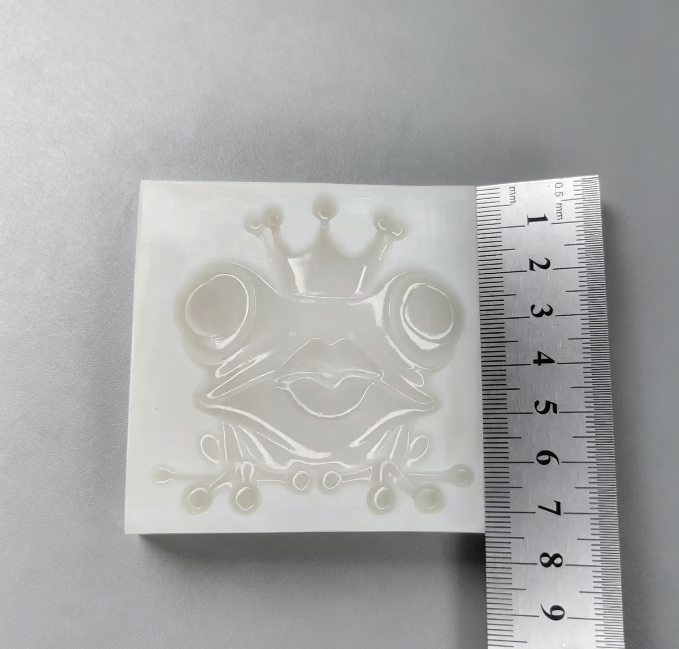 Cute Half-Relief Frog Princess Figurine Resin Mold