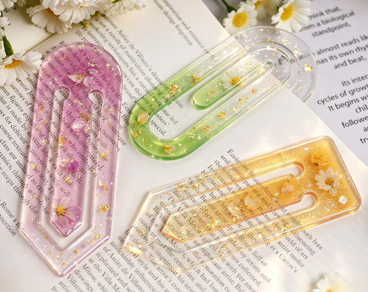 2pcs Paper Clip Bookmark Resin Mold Set