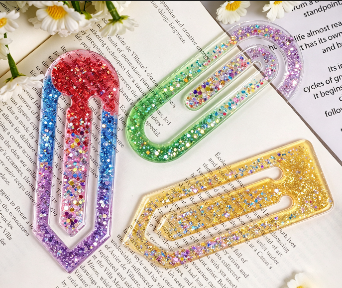 2pcs Paper Clip Bookmark Resin Mold Set