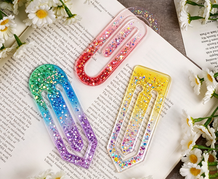 2pcs Paper Clip Bookmark Resin Mold Set