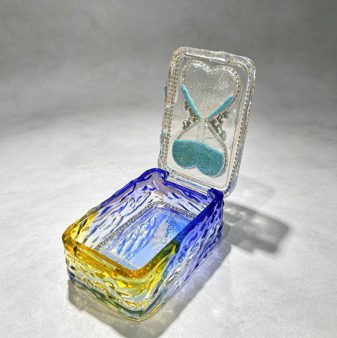 Handmade Hourglass Shaker Flip-Top Storage Box Resin Mold with Water Ripple Base