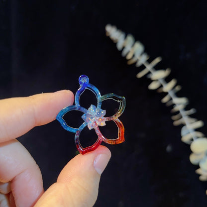 Molde de resina para colgante de flor hueca hecho a mano con agujero 