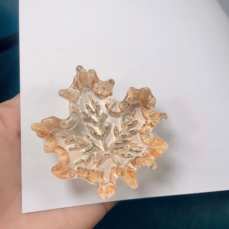 Handmade Crystal Maple Leaf Ornament Resin Mold
