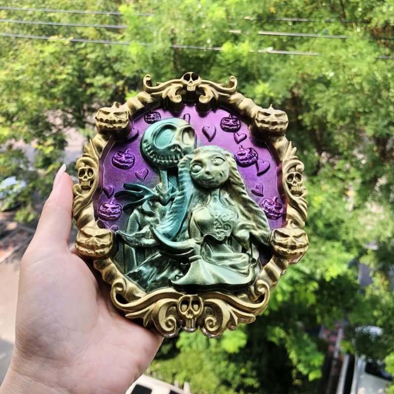 Wicked Skull Wall Hanging Resin Molds