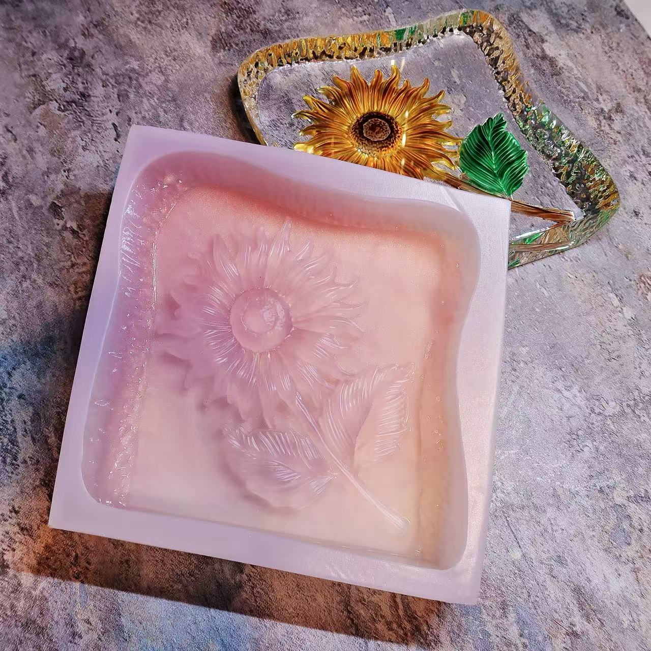 Handmade Crystal Sunflower Ornament Resin Mold