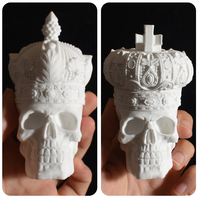 Crowned Skull Ornament Resin Mold