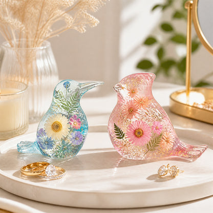 Adorable Bird Figurine Design