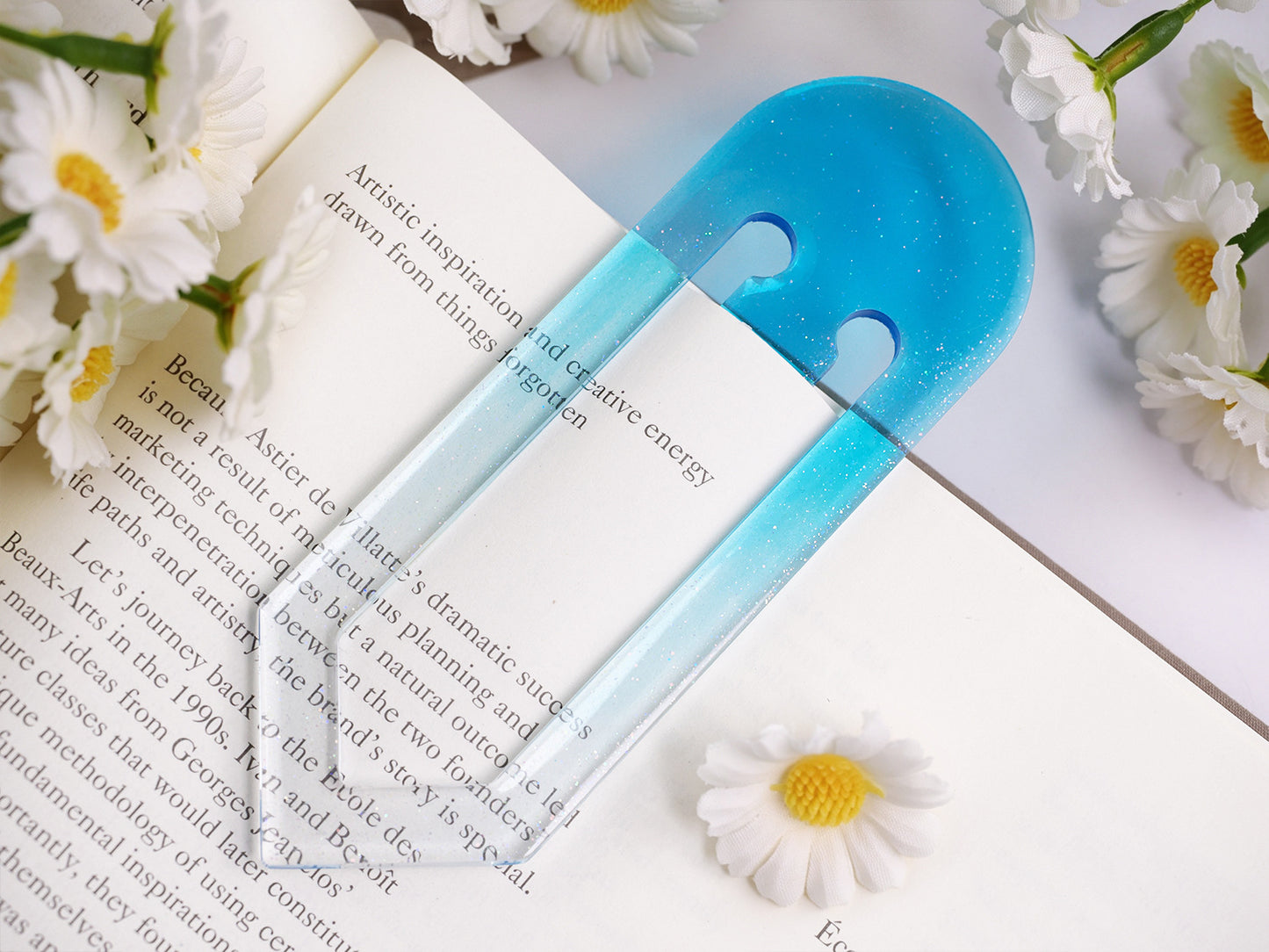 2pcs Paper Clip Bookmark Resin Mold Set