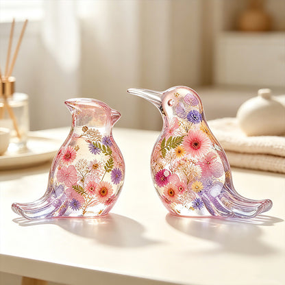 Adorable Bird Figurine Design
