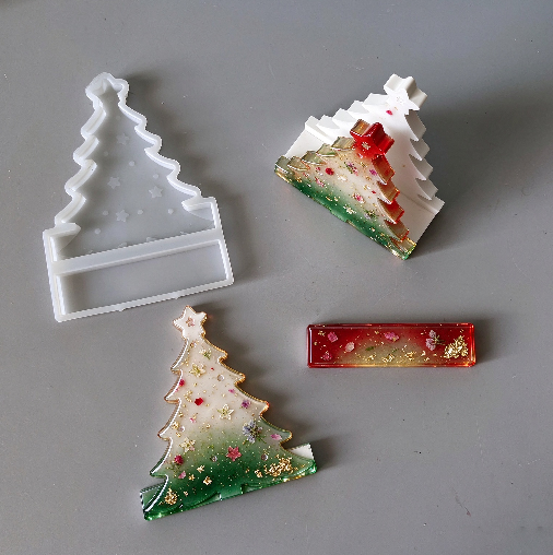 Assembleable Christmas-Themed Napkin Holder Resin Mold