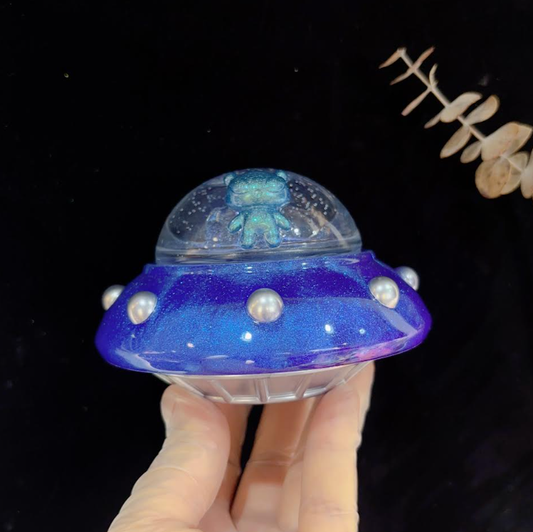 Handmade Alien Spaceship Flip-Top Storage Jar Figurine Resin Mold
