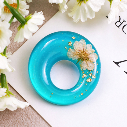 Cute Animal-Shaped Eyeglass Holder Brooch Resin Mold