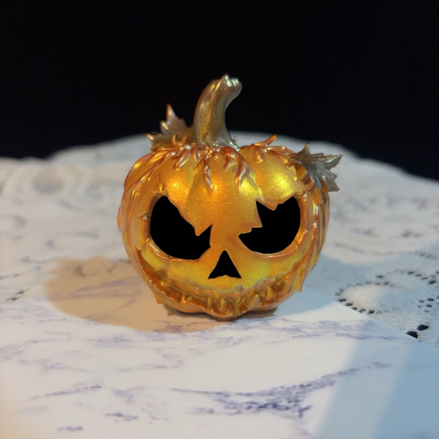Handmade Maple Leaf Evil Pumpkin Ornament Resin Mold