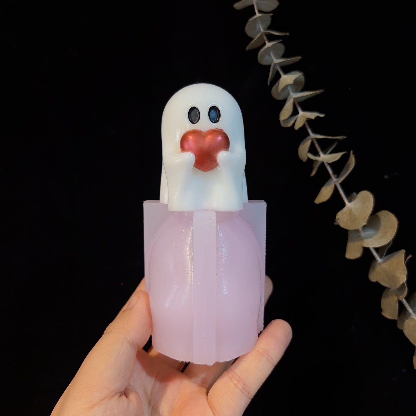 Handmade Cute Ghost Holding A Heart Ornament Resin Mold