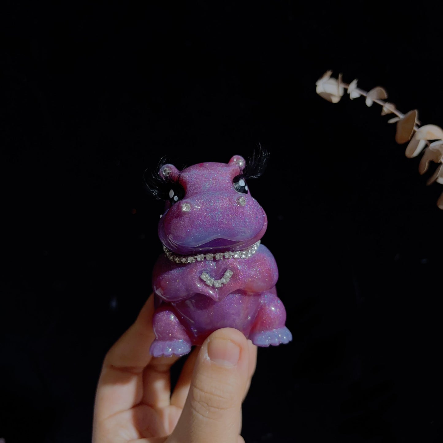 Handmade Heart Gesture Hippo Resin Ornament Mold